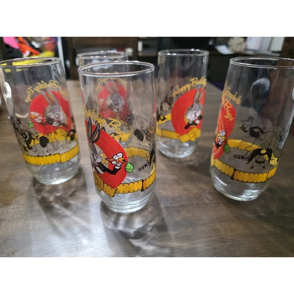 Vintage 1990 Warner Bros Looney Tunes Happy Birthday Bugs Glasses Set of 5‎